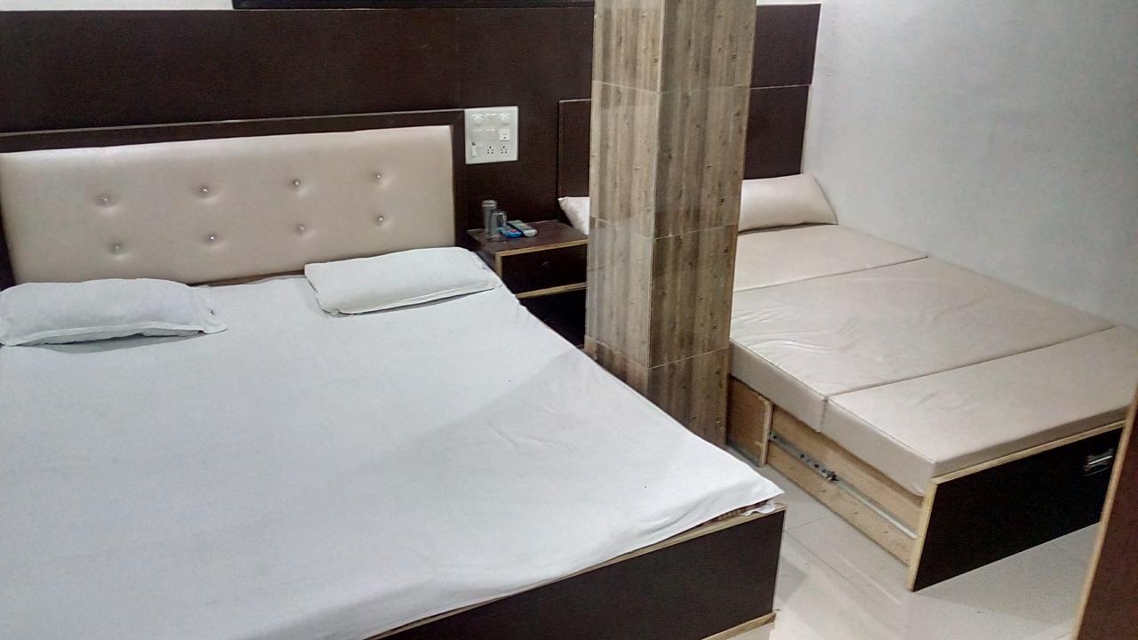 Hotel Neelam Lodge Bhilai Luaran gambar